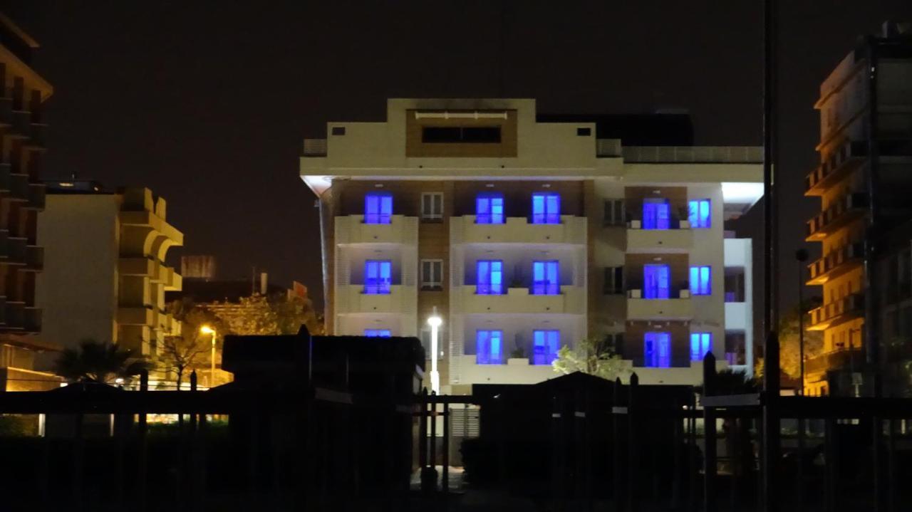 Hotel Record Riccione Exterior foto